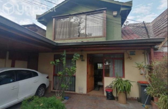 Se Vende Amplia casa con 5 dormitorios, Maipú.