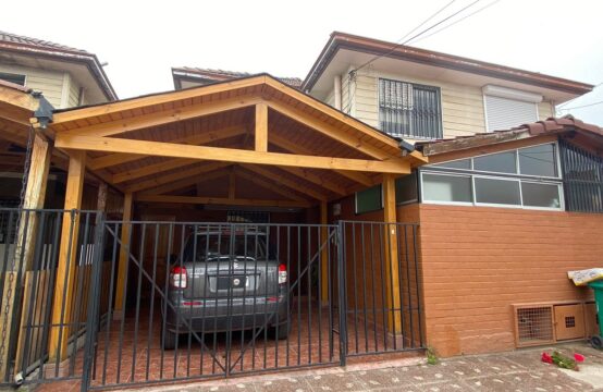 Se Vende Casa en Ciudad Satélite, Barrio Atacama, Maipú.